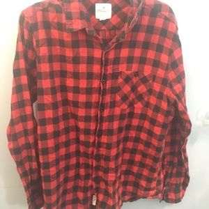Women’s LS Button Down Plaid Shirt
